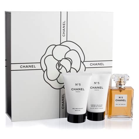 chanel no 5 perfume gift.